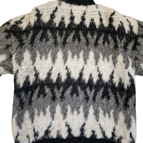 Vintage Spelana Womens Coat Scandinavian Fuzzy WOOL Size‎ M Chevron Black White - Picture 8 of 13